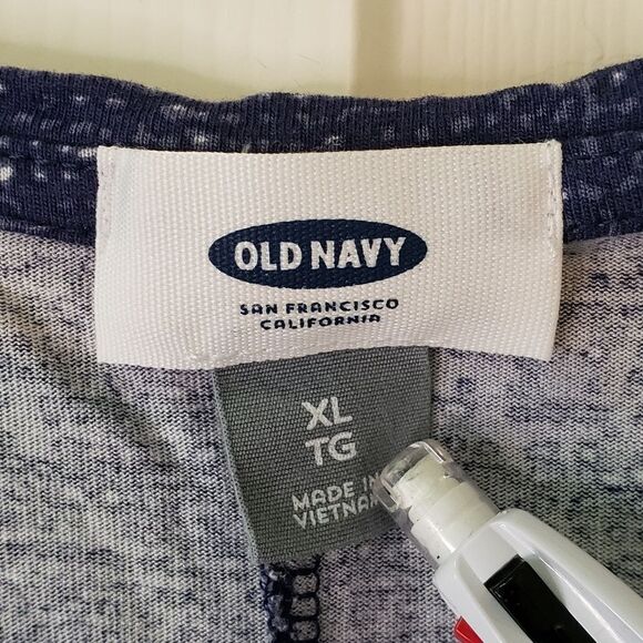 Old Navy Sleeveless Top - Picture 3 of 3